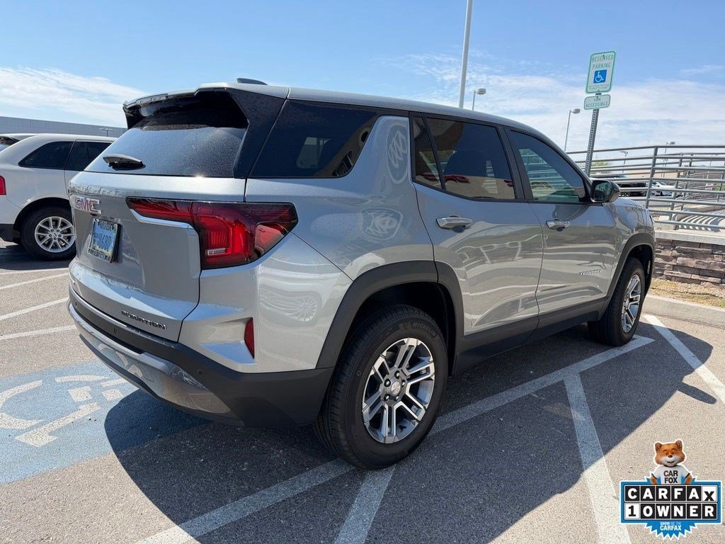 Used 2026 Sterling Metallic GMC FWD Elevation image 4