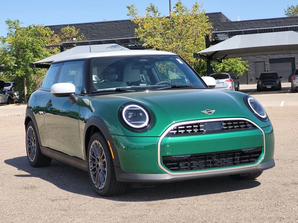 New 2027 British Racing Green Iv Met MINI Cooper C image 3