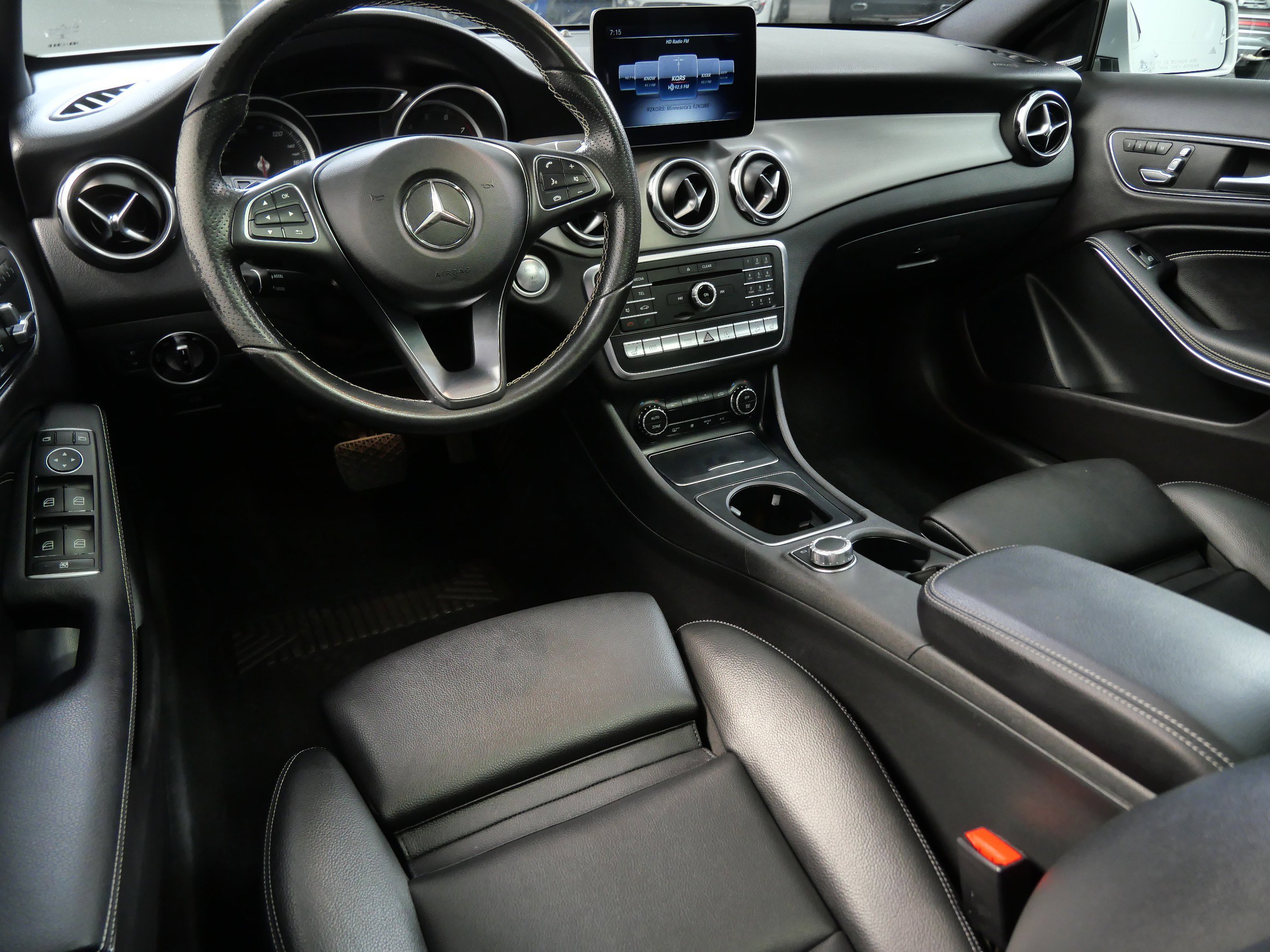 Used 2018 Mercedes-Benz GLA-Class GLA250 with VIN WDCTG4GBXJJ473045 for sale in Minnetonka, Minnesota