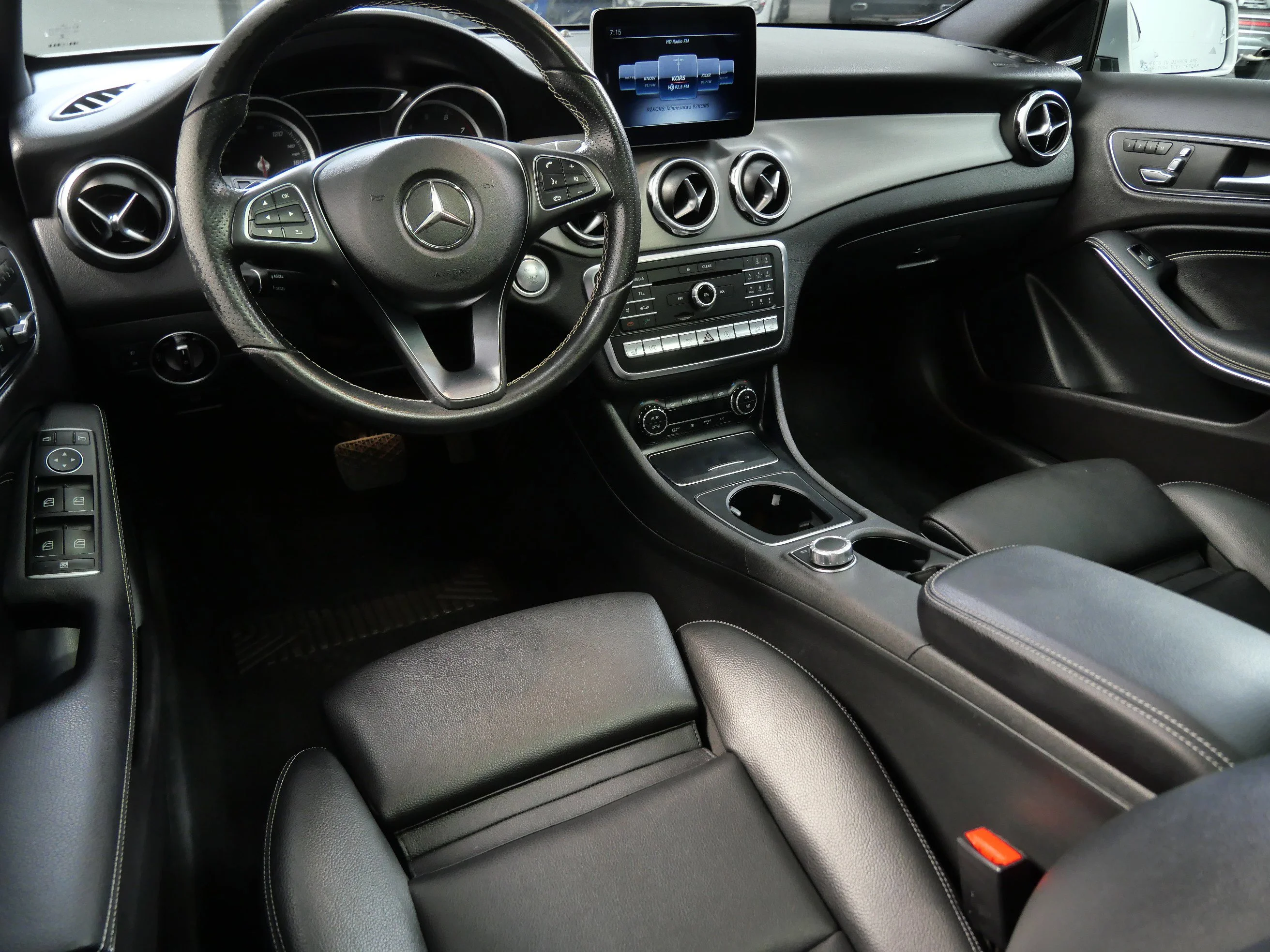 Used 2018 Mercedes-Benz GLA-Class GLA250 with VIN WDCTG4GBXJJ473045 for sale in Minnetonka, Minnesota
