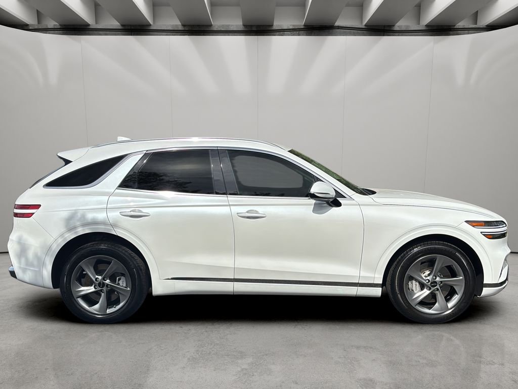 Certified Used 2026 Uyuni White Genesis 2.5T image 6