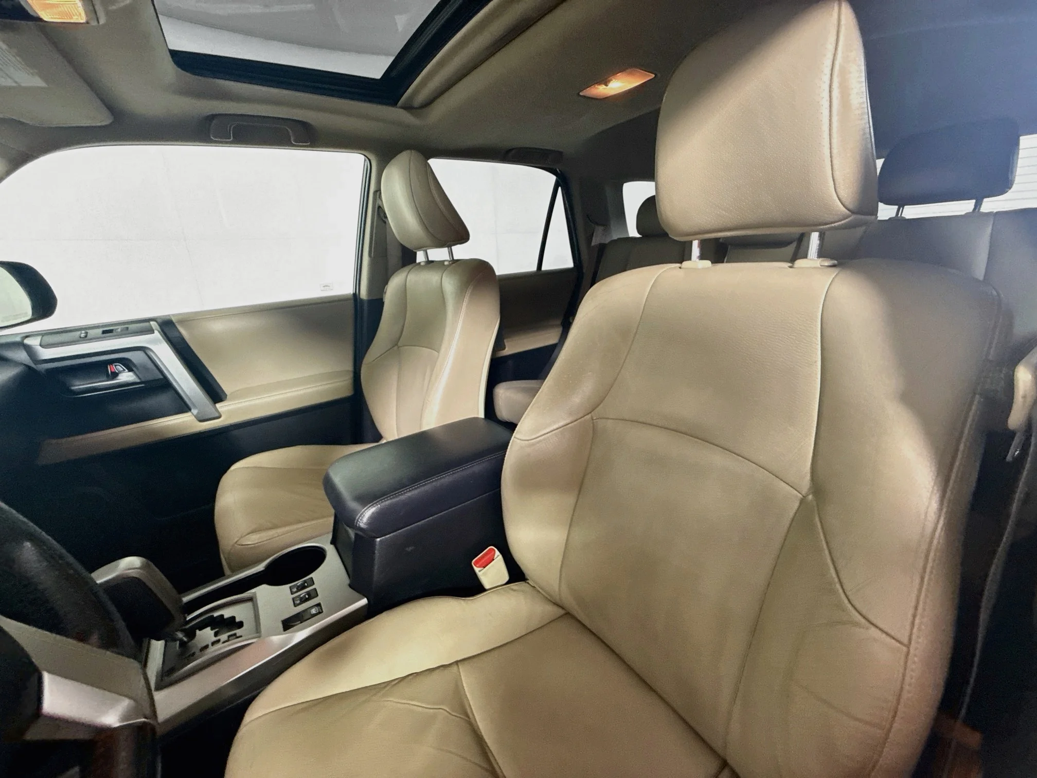 Used 2012 Black Toyota Limited image 20