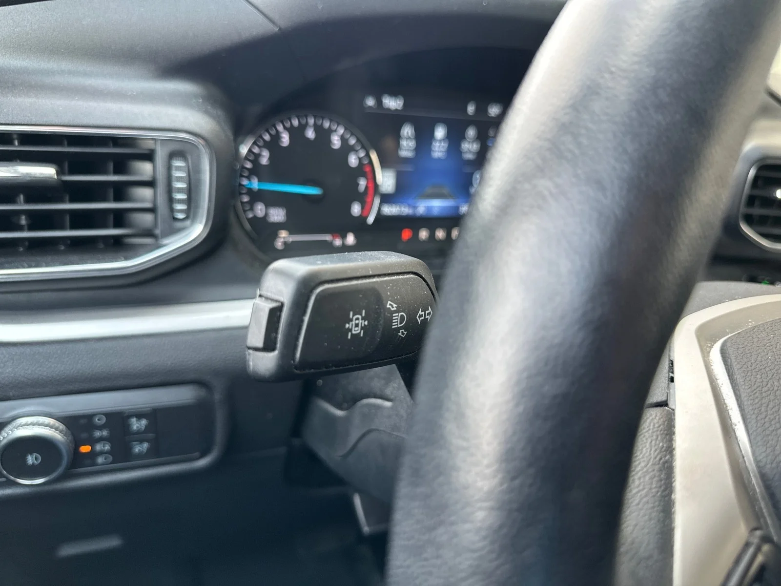 2021 Ford Explorer XLT - Photo 26