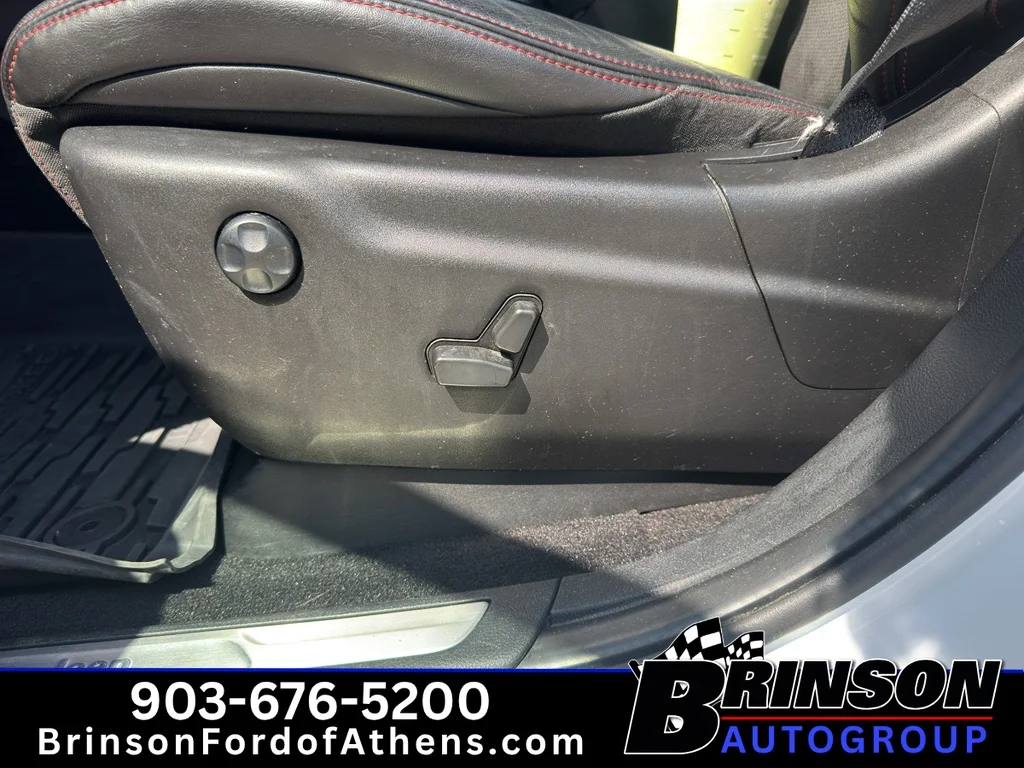 Used 2021 Bright White Clearcoat Jeep Trailhawk image 33