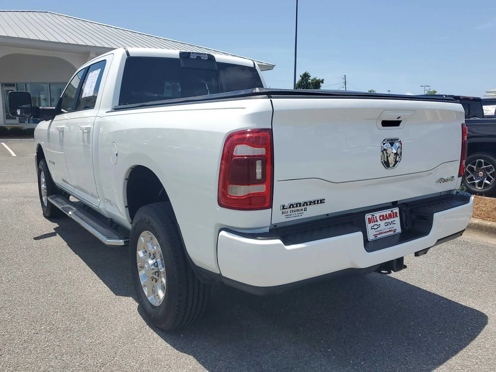 Used 2023  Ram Laramie image 3