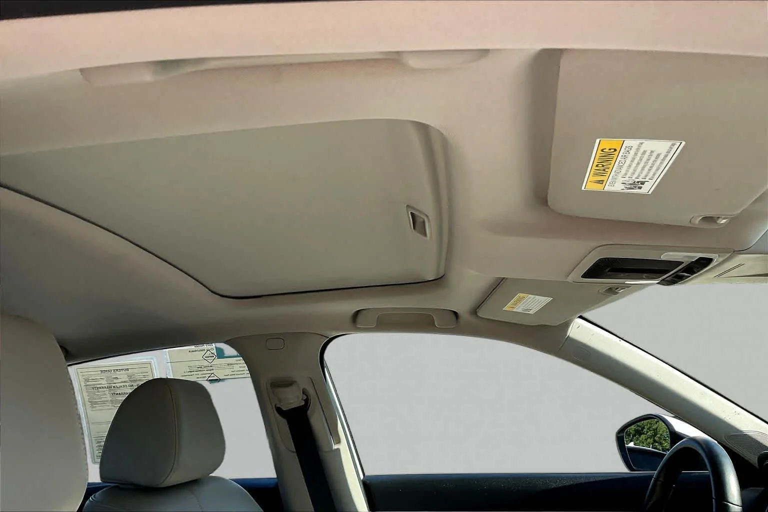 Used 2023 Platinum White Pearl Honda EX-L image 14