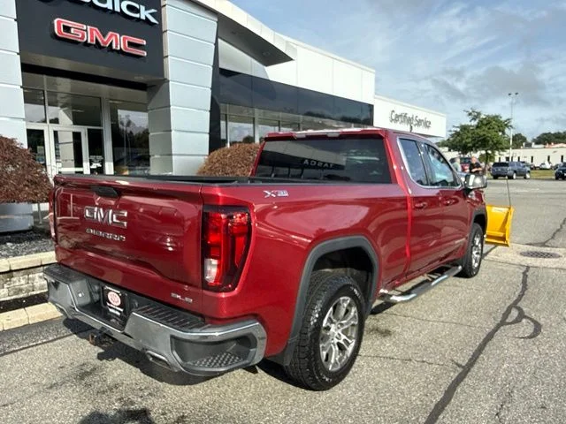 Used 2020 Red GMC SLE image 12