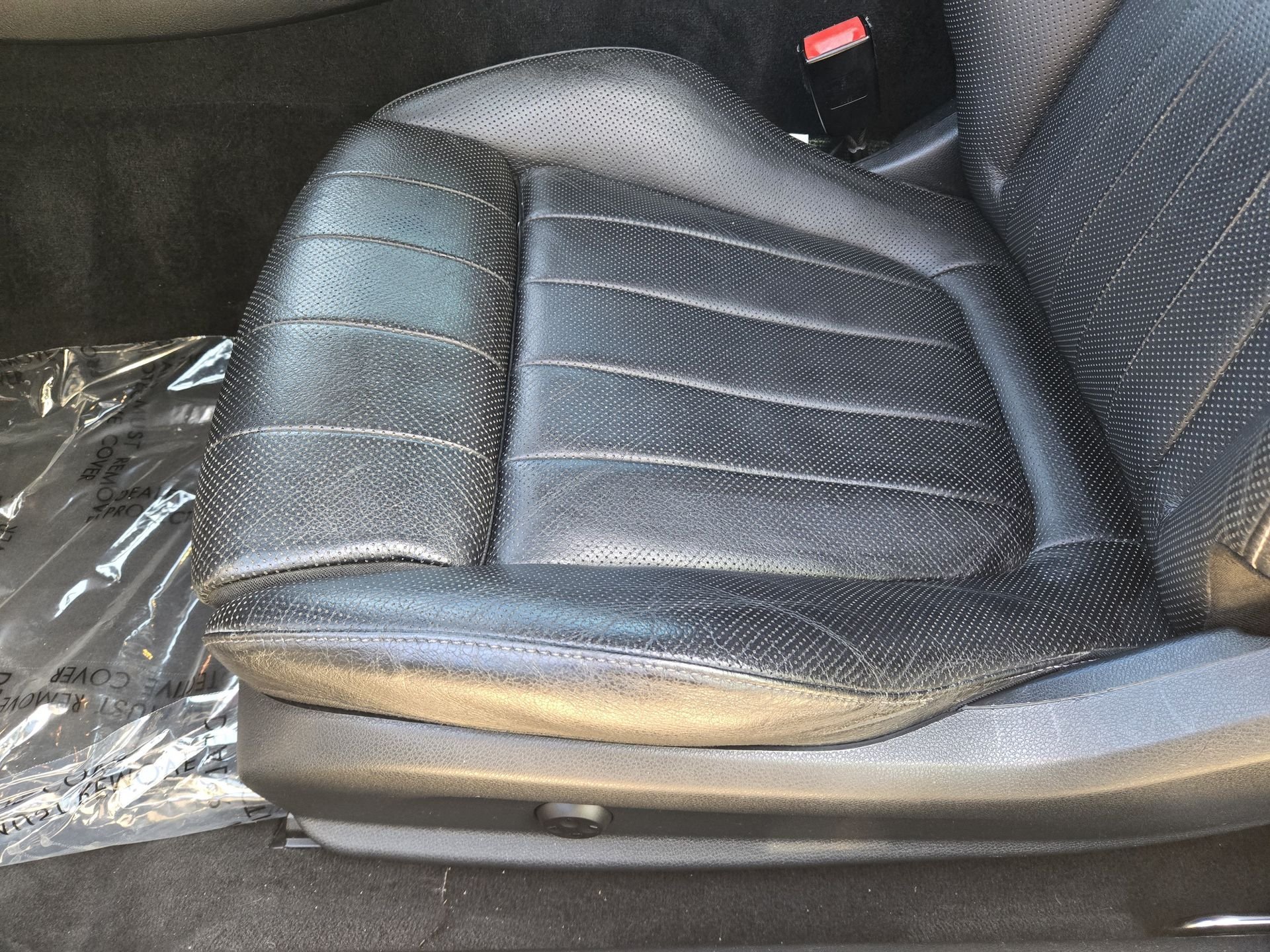Used 2018 Black Mercedes-Benz E 400 image 23