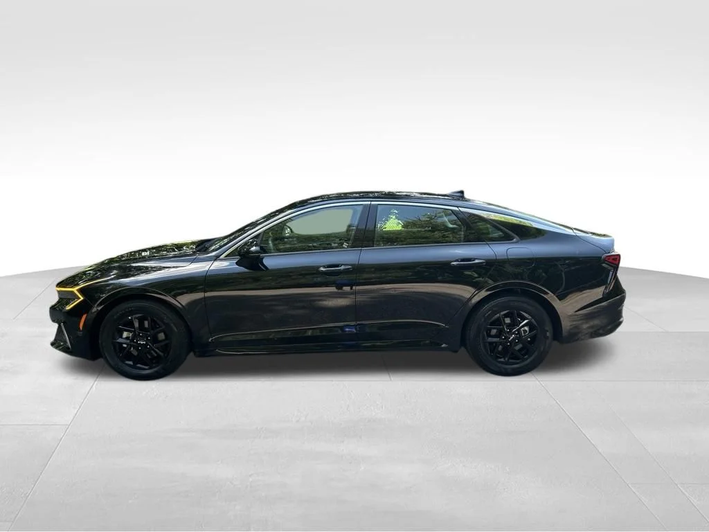 Used 2026 Black Kia LXS image 2
