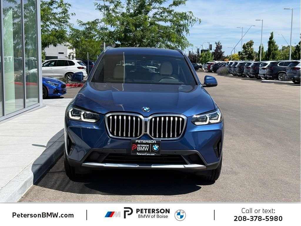 Used 2022 Blue BMW xDrive30i image 8