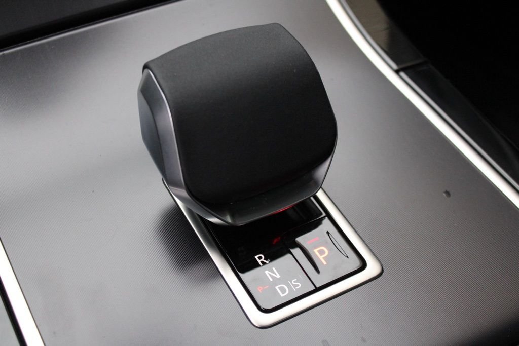 Used 2026 Gray Land Rover Dynamic image 25