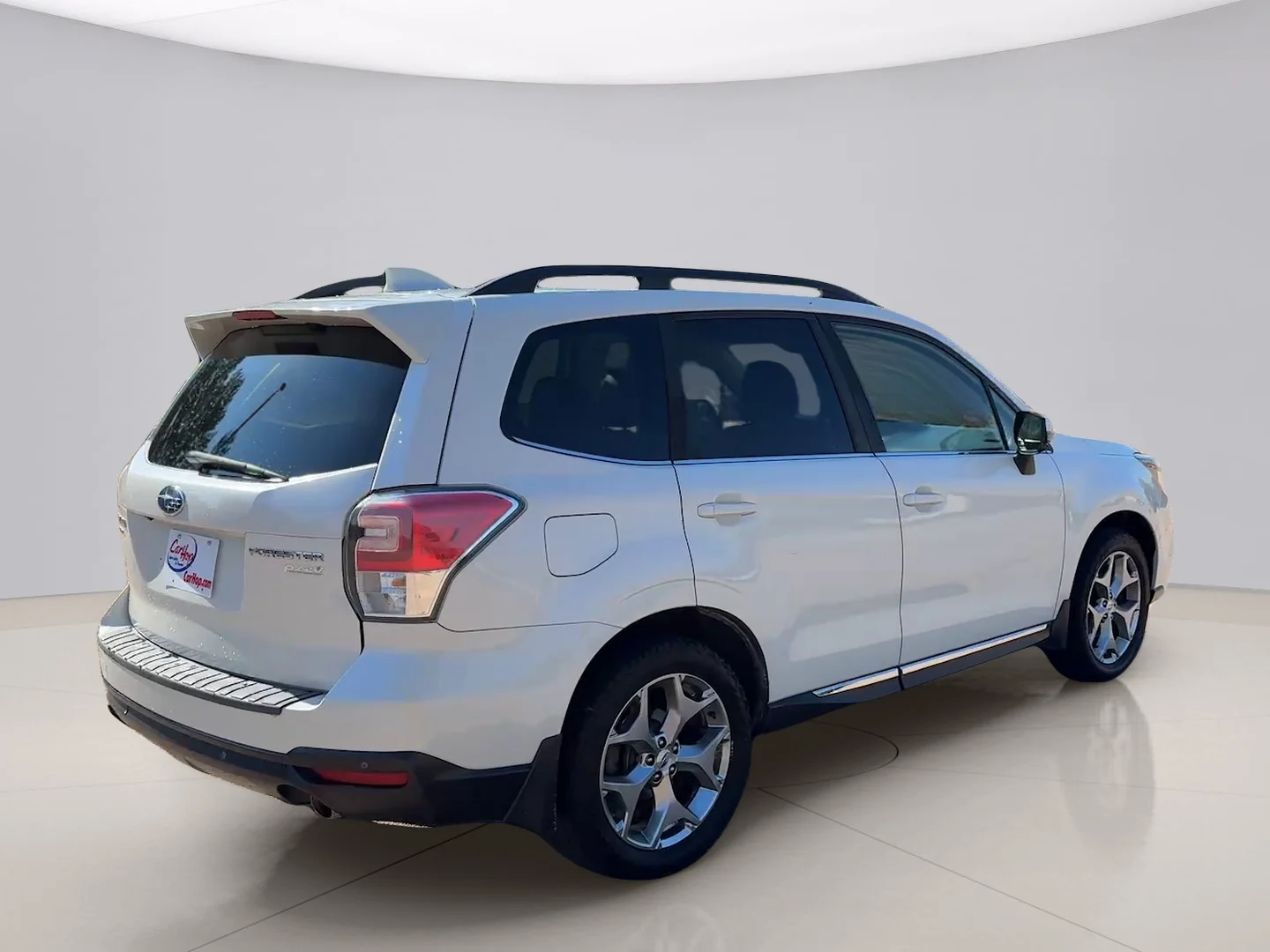 Used 2017 White Subaru 2.5I TOURING image 5