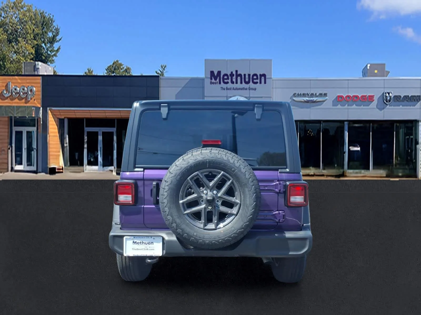 New 2026 Reign Jeep Sport S image 5
