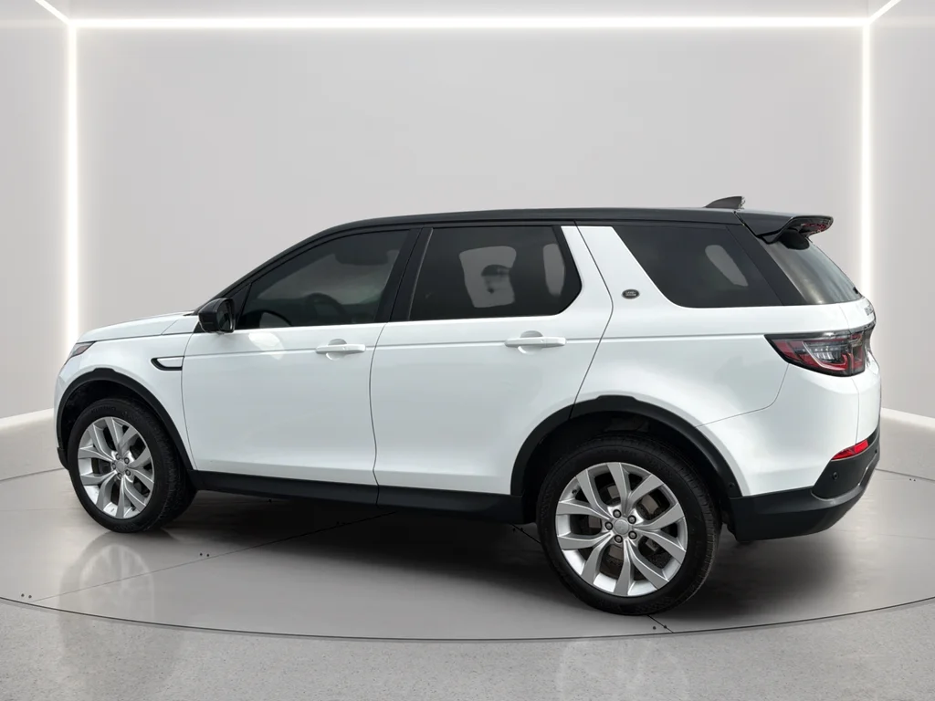 Used 2021  Land Rover S image 14