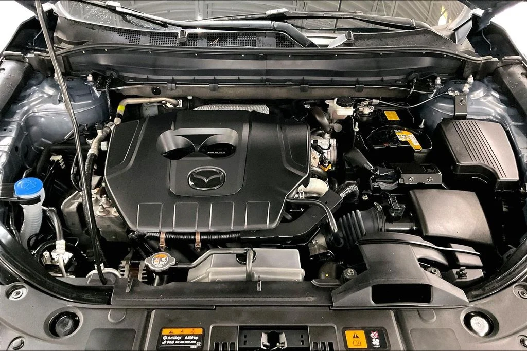 Used 2025 Gray Mazda 2.5 S Carbon Edition image 9