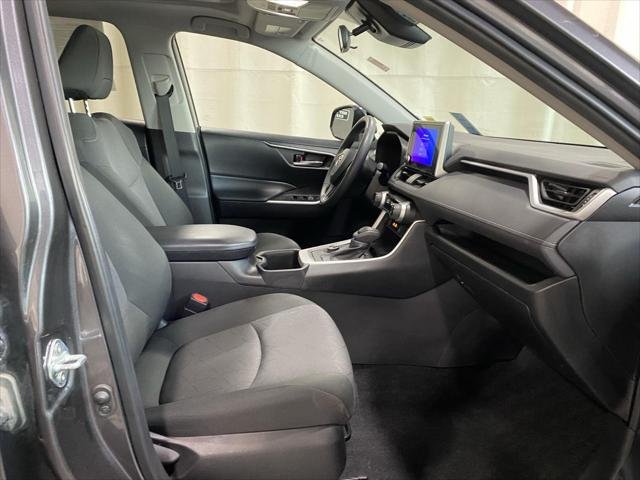 Certified Used 2024 MAGNETIC GRAY MET. Toyota  image 11