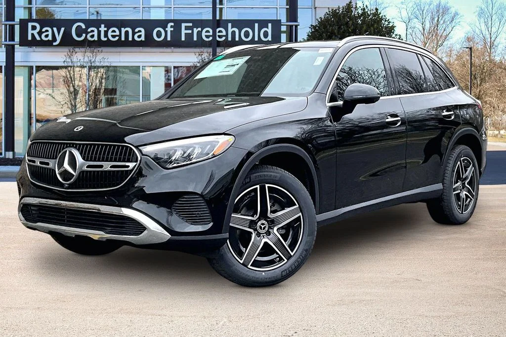 New 2026 Black Mercedes-Benz GLC 300 image 1