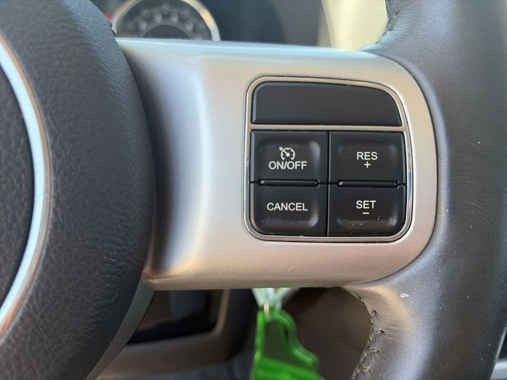 Used 2017 Red Jeep Latitude image 20