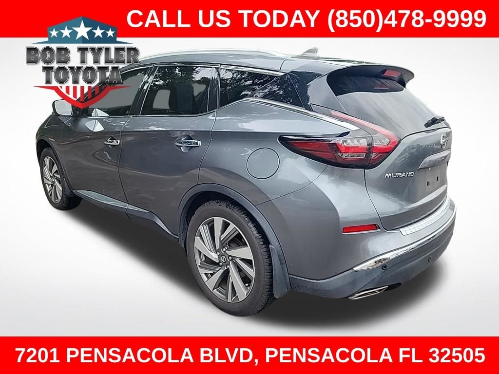 Used 2019 Gray Nissan SL image 1