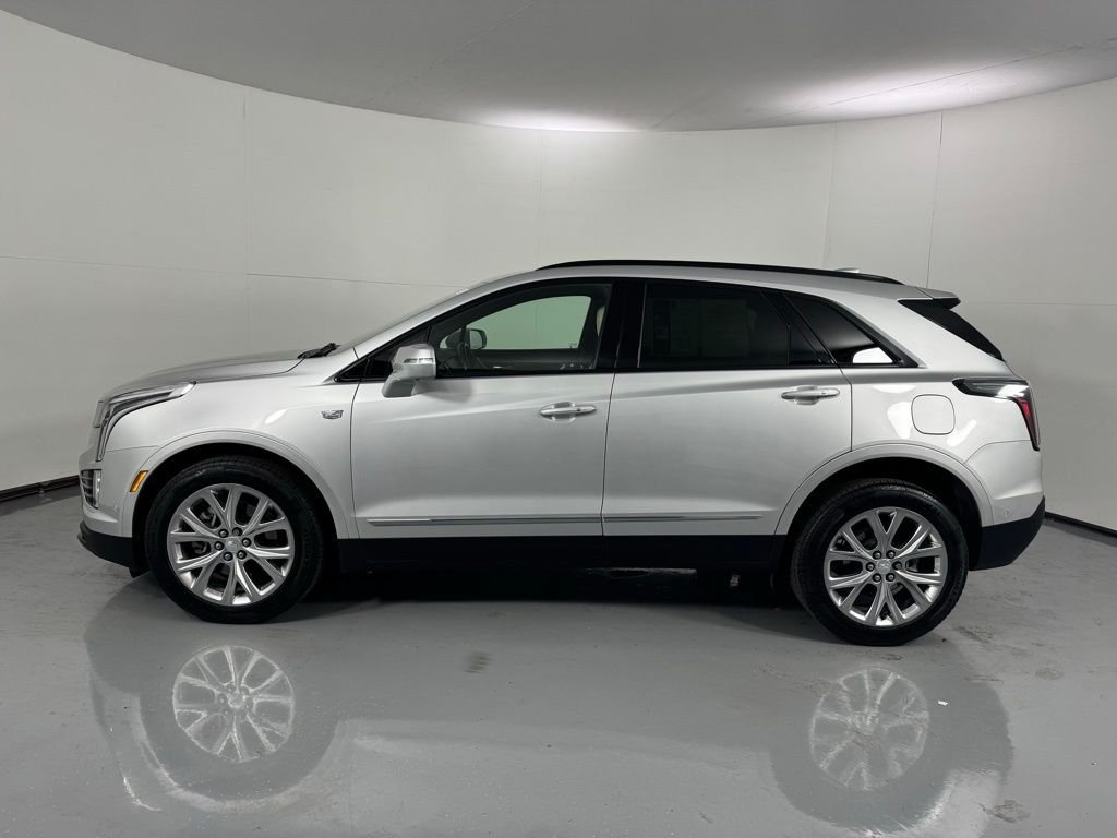 Used 2020 Radiant Silver Metallic Cadillac Sport image 7