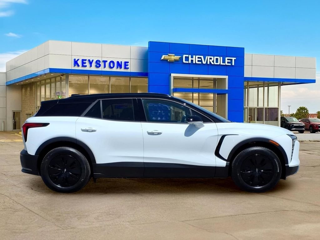 2026 Chevrolet Blazer EV LT - Photo 8
