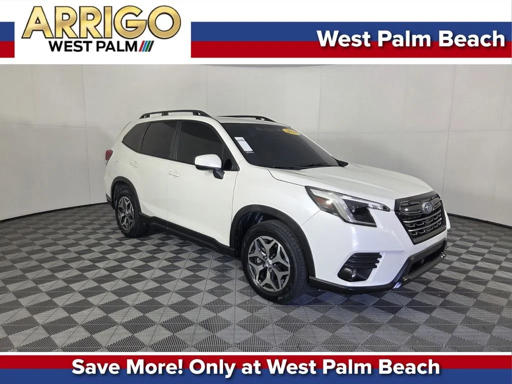 2024 Subaru Forester Premium's photo