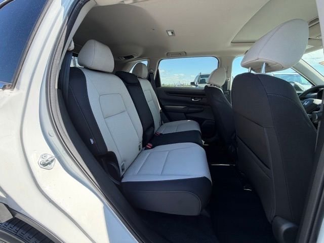 Used 2023  Honda EX image 15