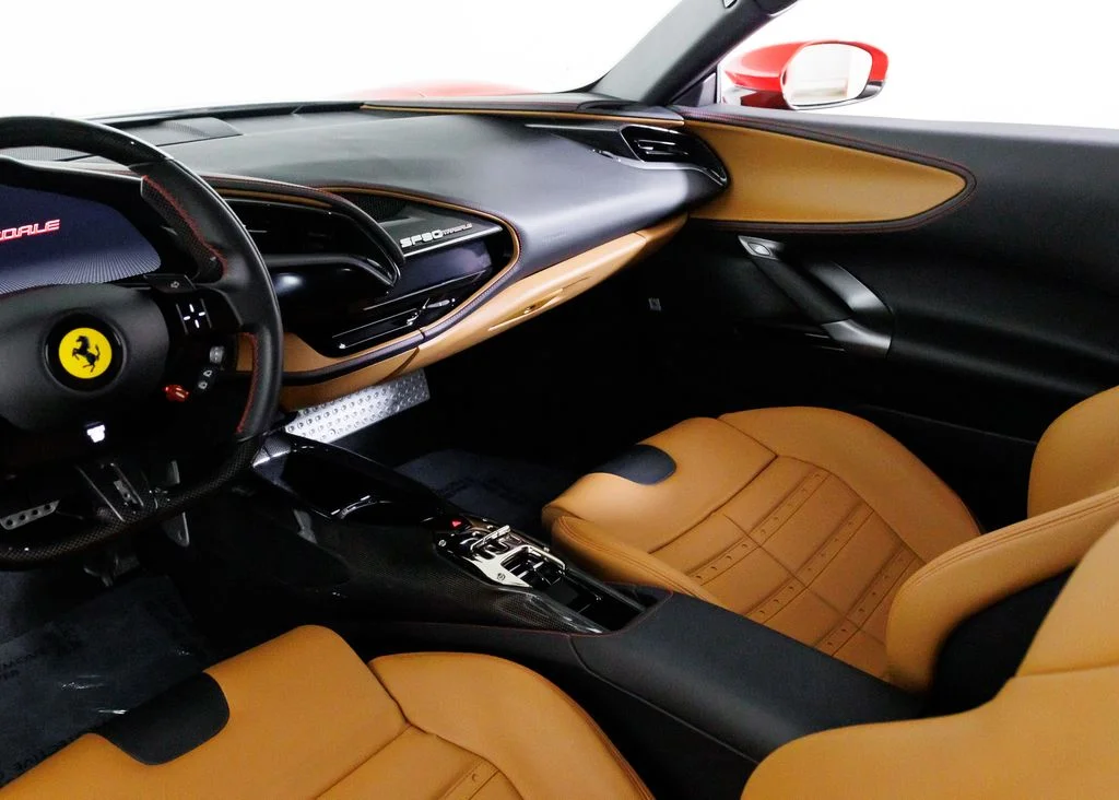 Certified Used 2022 Rosso Corsa Ferrari Base image 21