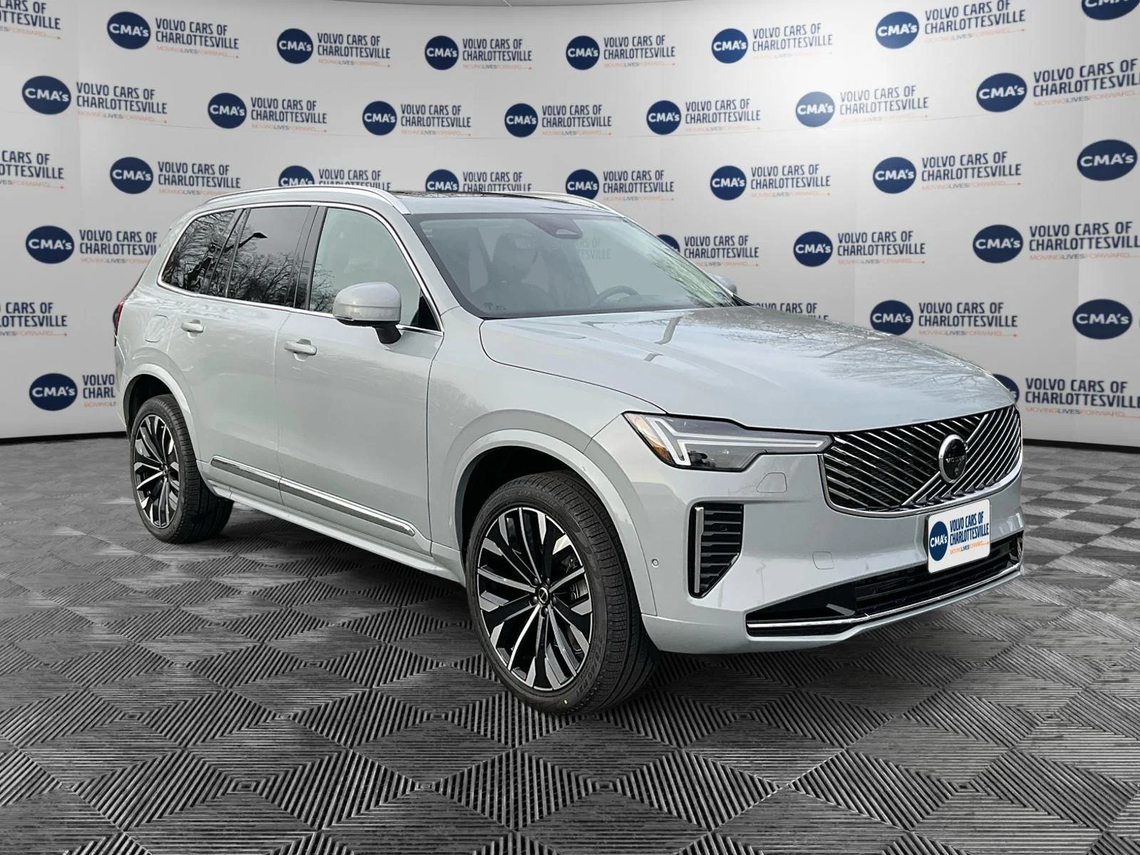 New 2026 Vapour Grey Metallic Volvo Ultra image 7