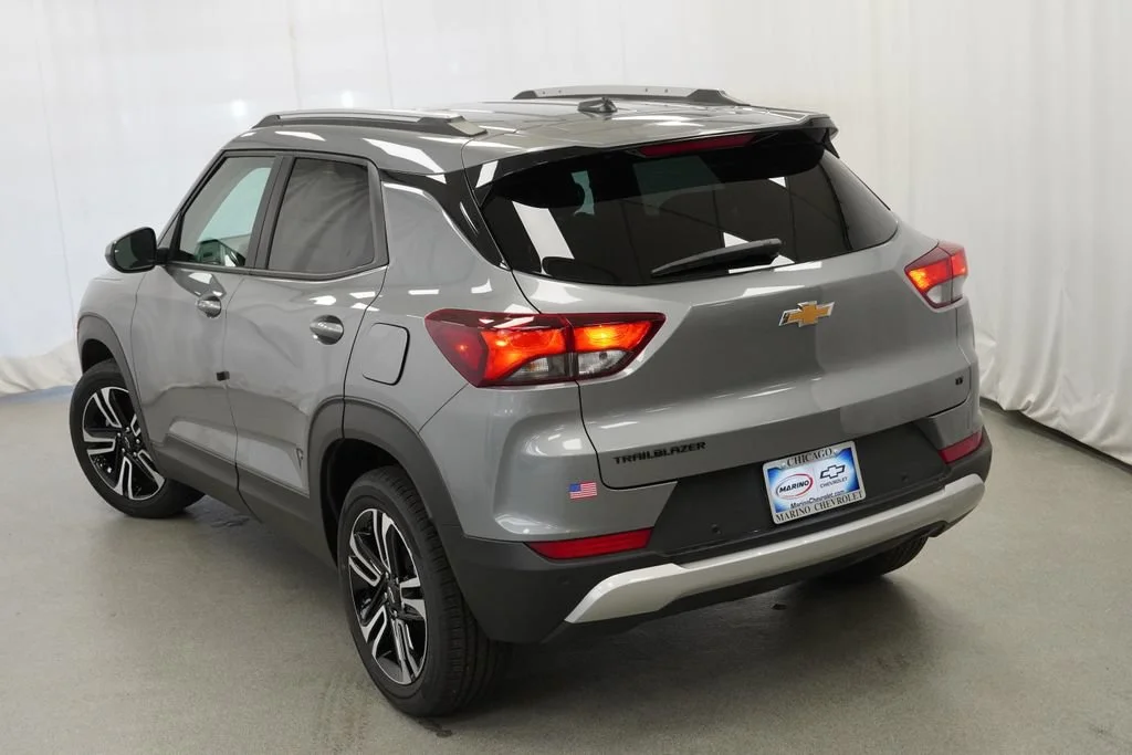 New 2026 Sterling Gray Metallic Chevrolet LT image 35