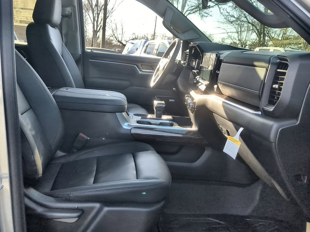 New 2026 Sterling Metallic GMC Elevation image 29