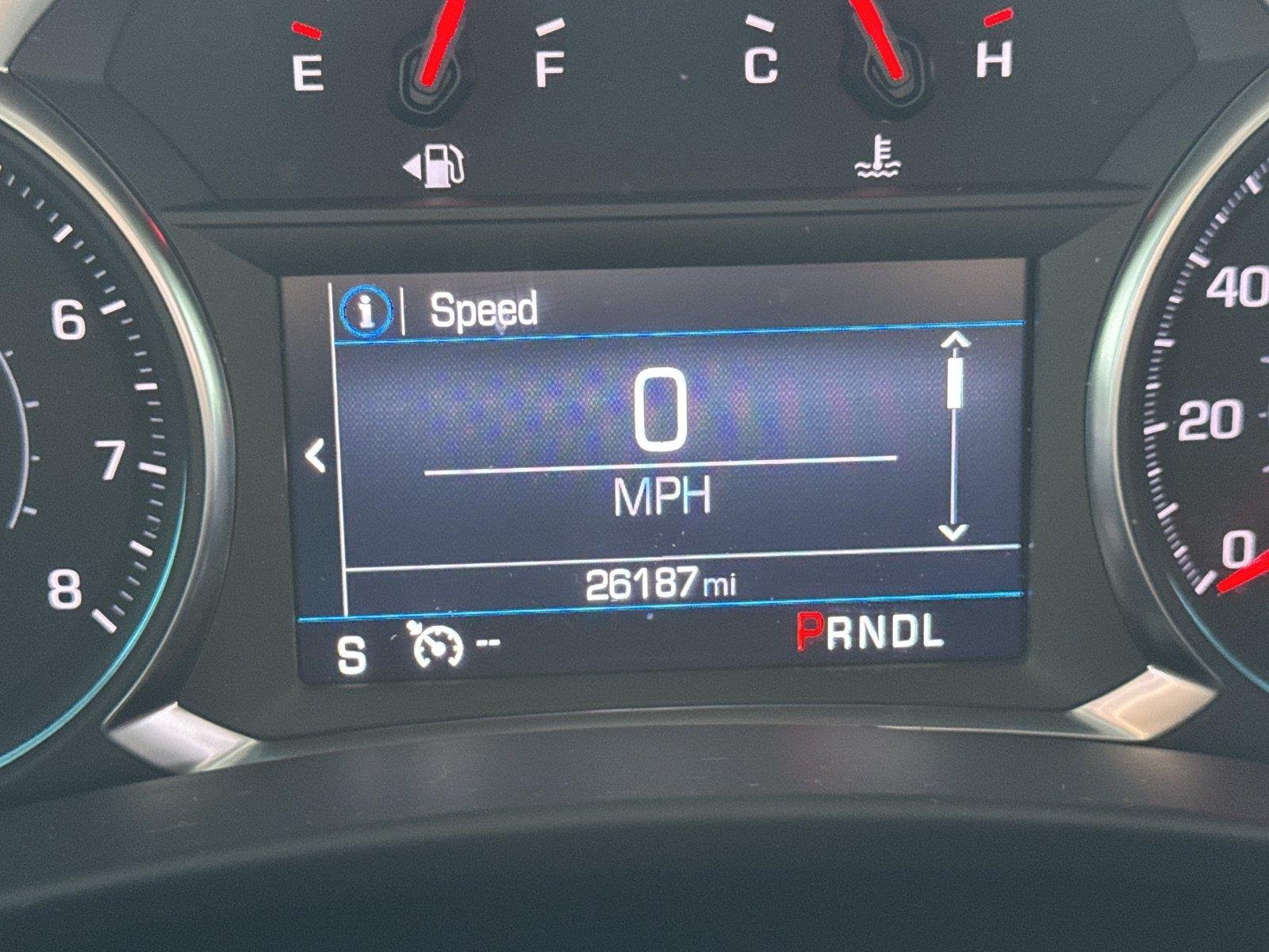 Used 2023 SUMMIT WHITE Chevrolet LT image 38