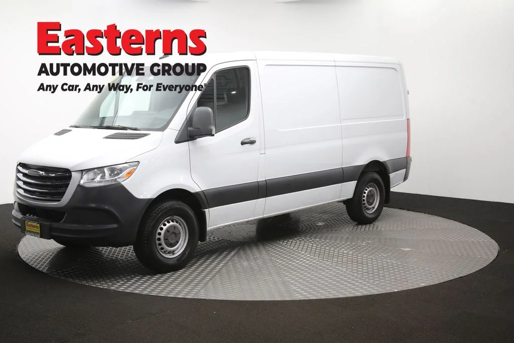 Used 2019 White Freightliner Base image 51
