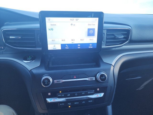 Used 2020 Black Ford XLT image 15