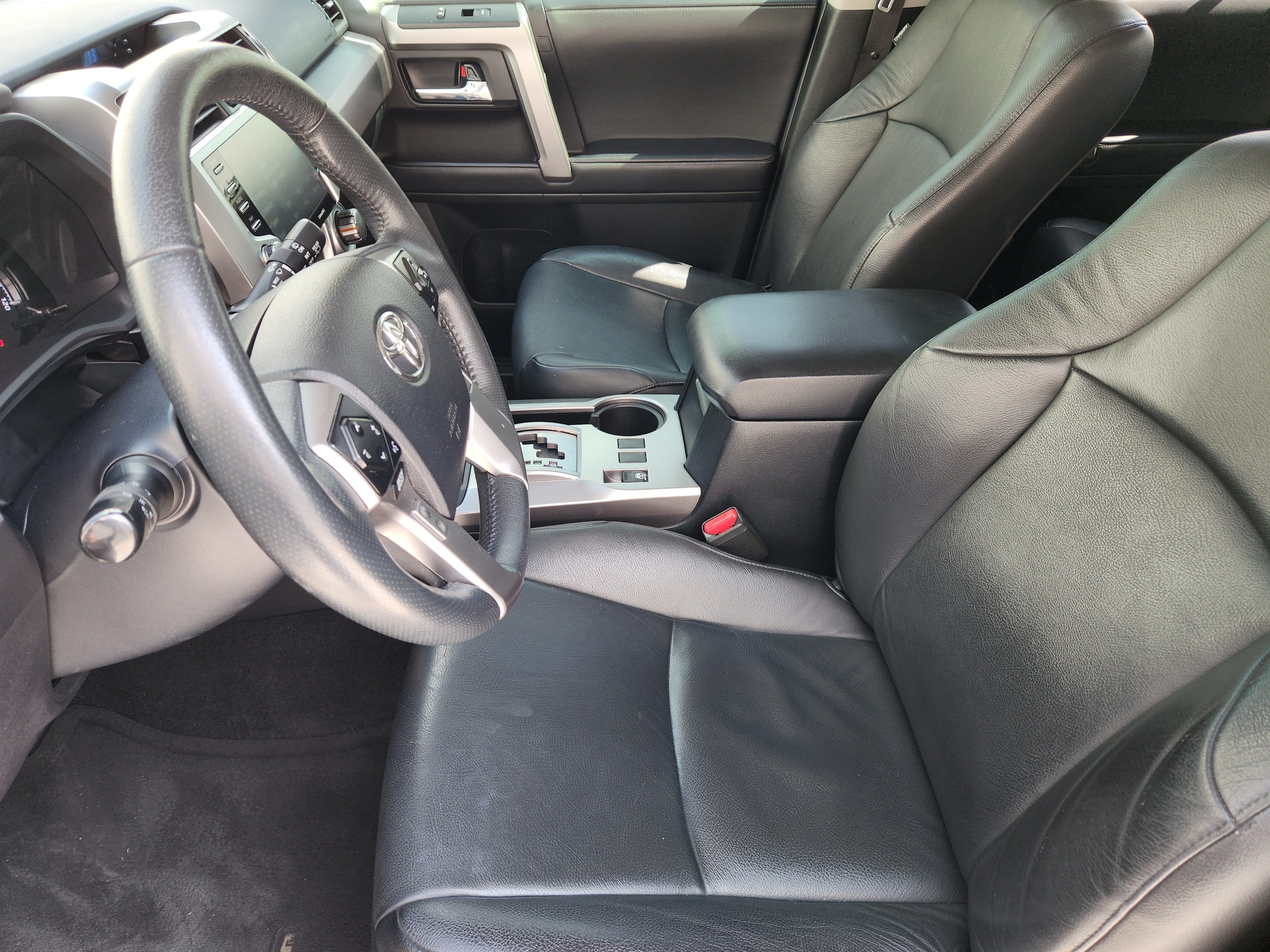 Used 2021 Magnetic Gray Metallic Toyota SR5 image 15