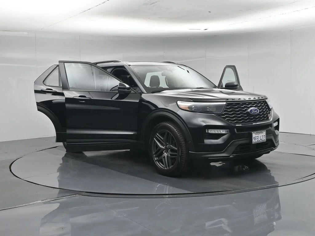 Used 2023 Black Ford ST image 37
