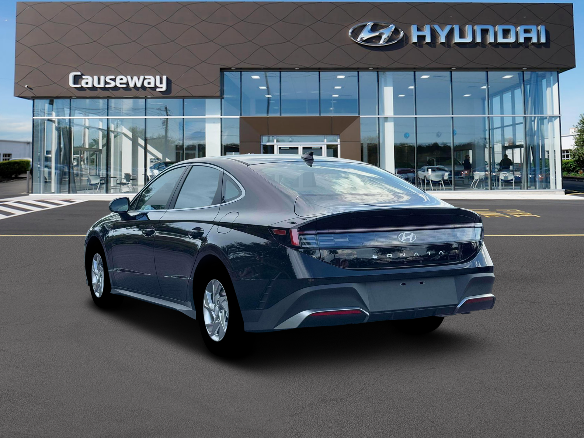 New 2026 Black Hyundai SE image 5