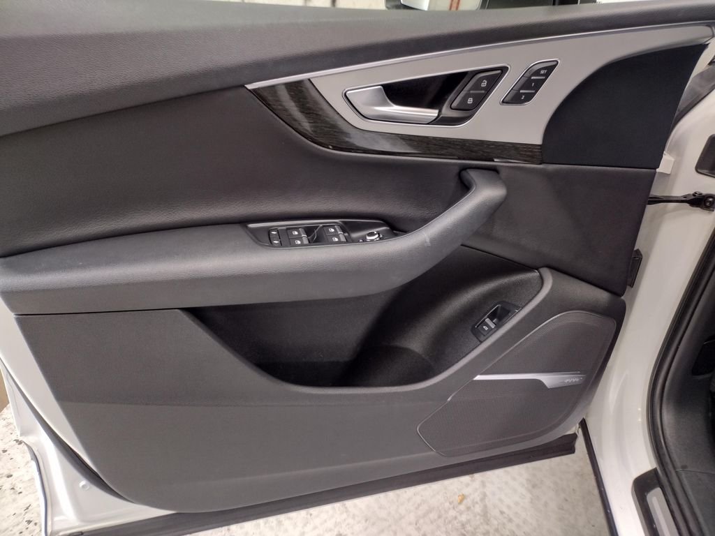Used 2018 Carrara White Audi 2.0T Premium Plus image 25