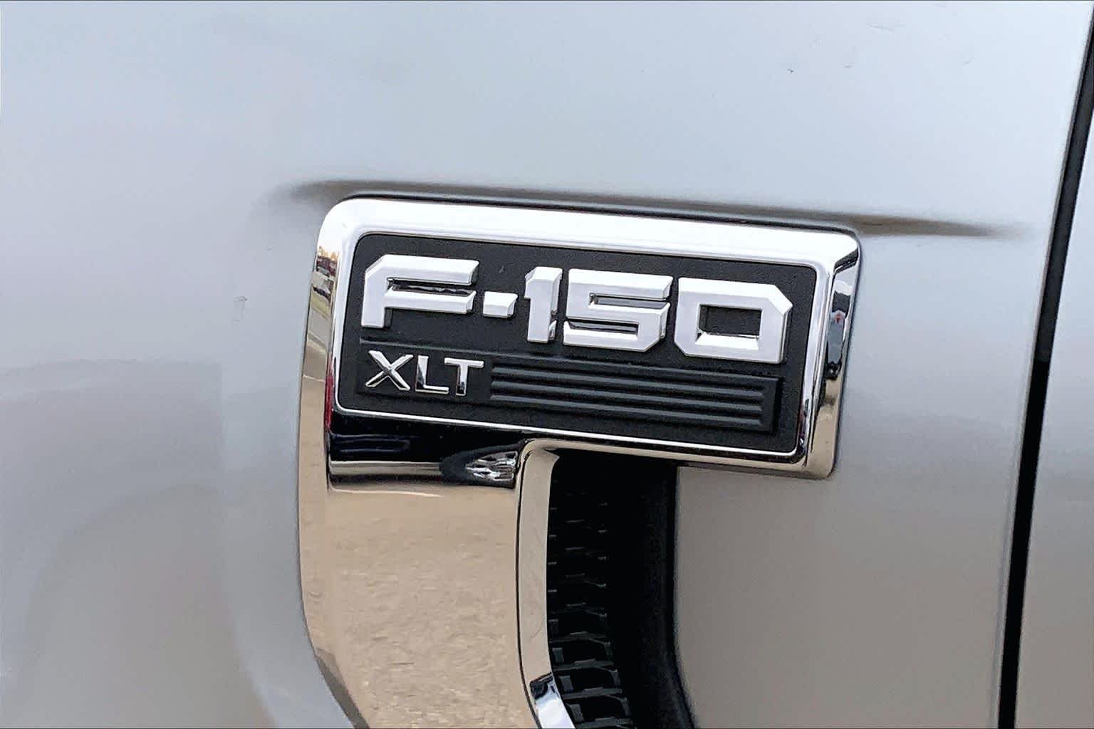 New 2026 Iconic Silver Metallic Ford XLT image 15