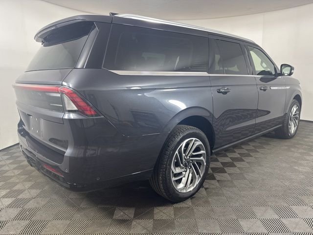 Used 2025 Starlight Lincoln Reserve image 3