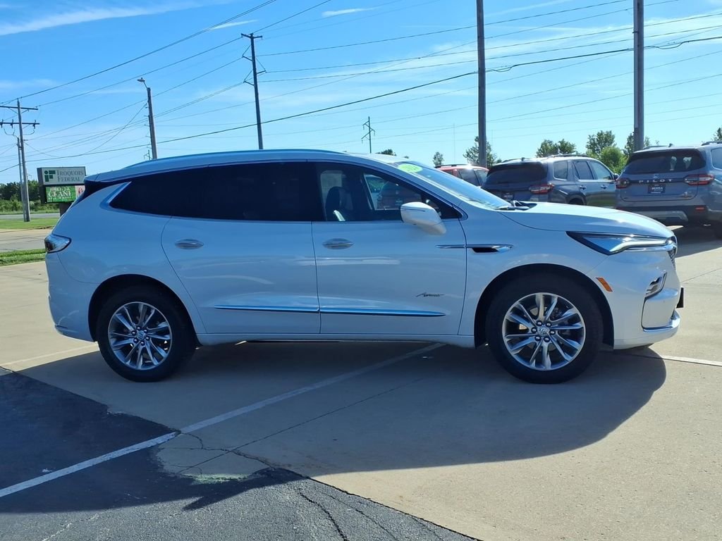 Used 2024 White Frost Tricoat Buick Avenir image 17