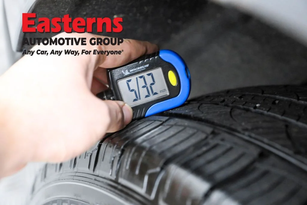 Used 2024 Gray Ford SEL image 27