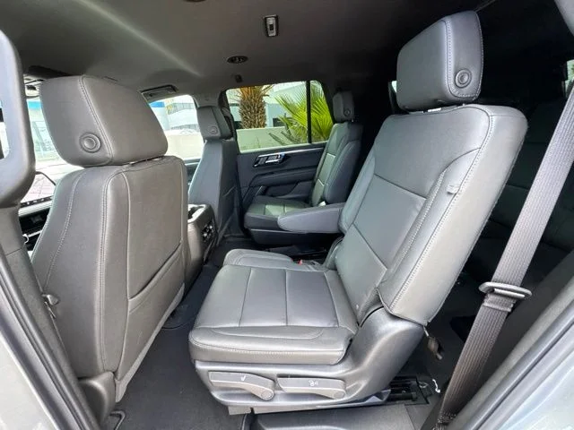 New 2026 Gray Chevrolet Z71 image 19