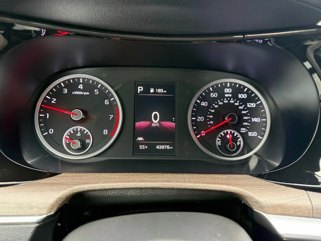 Used 2022 Passion Red Kia EX image 20