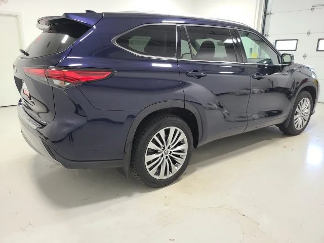 Used 2023 Blueprint Toyota Platinum image 5