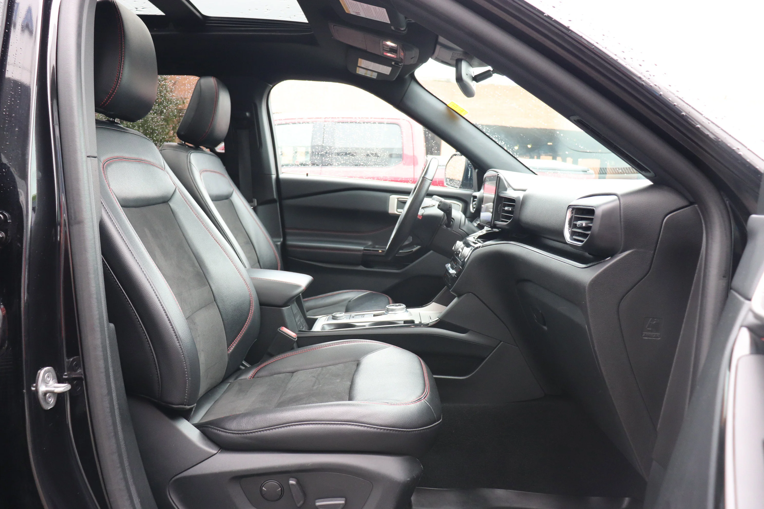 Certified Used 2023 Black Ford ST-Line 4WD image 9