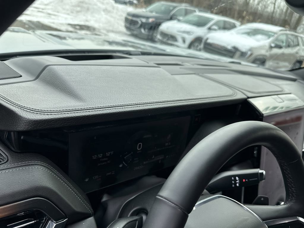 2025 GMC YUKON - Image 9