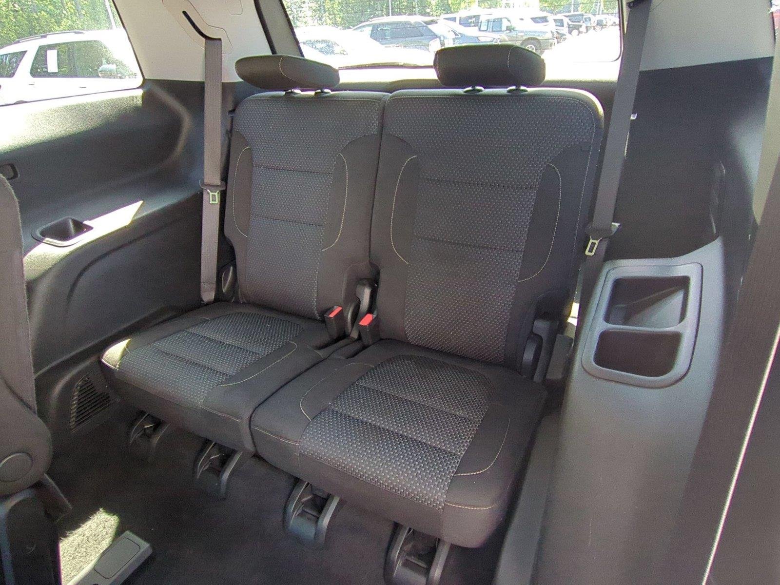 Used 2023 Ultra Blue Metallic GMC SLE image 32