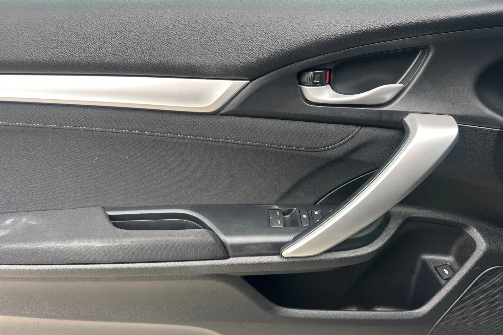 Used 2019 Modern Steel Metallic Honda EX image 12