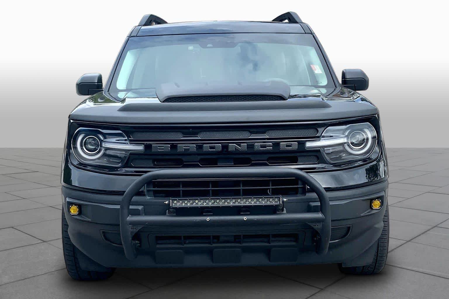 Used 2022 Shadow Black Ford Outer Banks image 4
